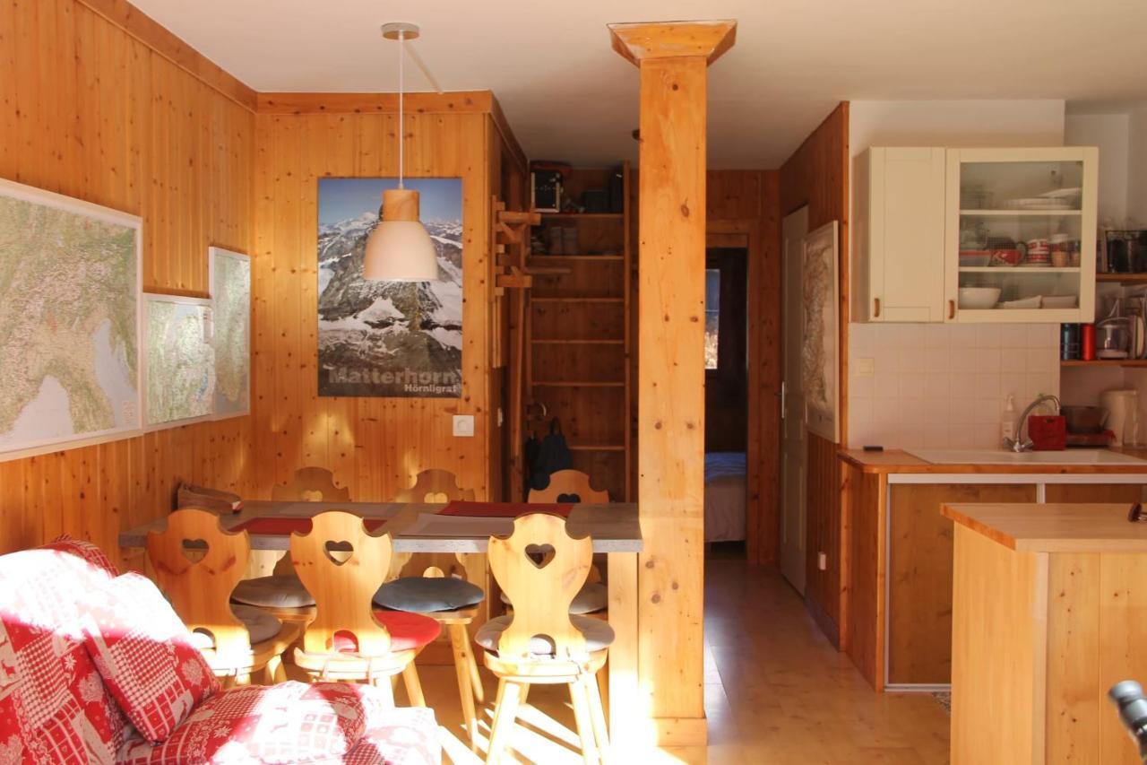 Comfortable Apartment With Terrace In Chamonix Luaran gambar